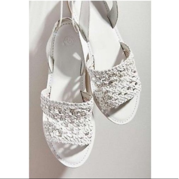 🧿 URBAN OUTFITTERS Luna crotchet slingback sandal - Picture 8 of 8